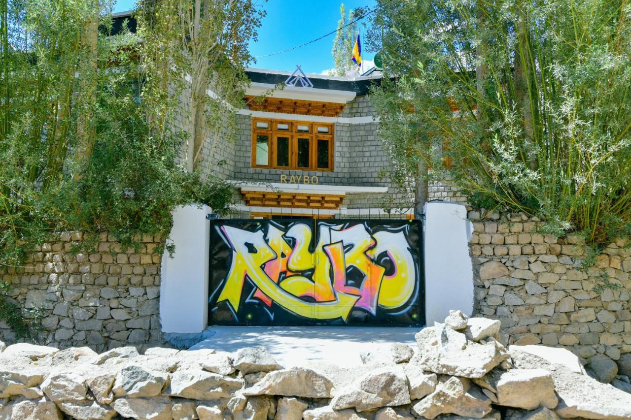 Raybo Hostel Leh Dış mekan fotoğraf